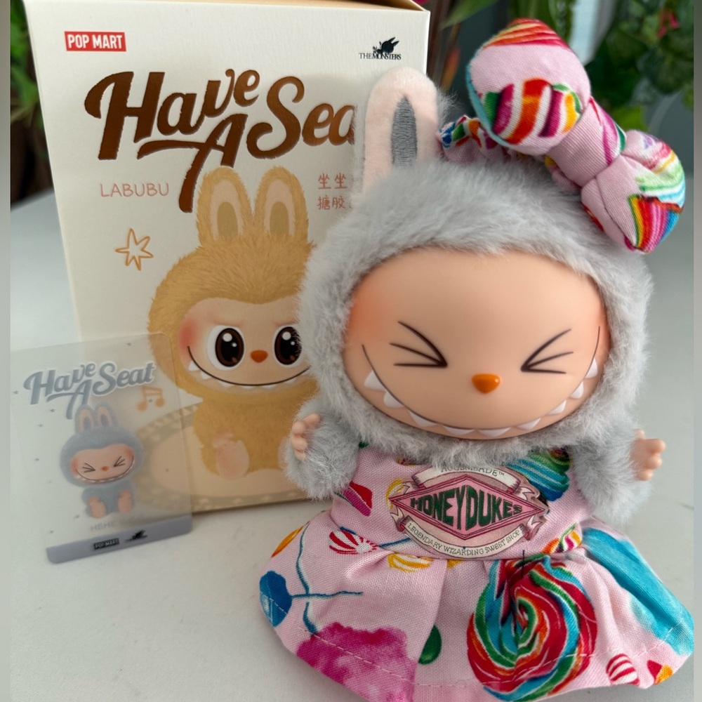 Labubu plush Pop Mart's HAVE A SEAT series “HEHE” in custom outfit NWB